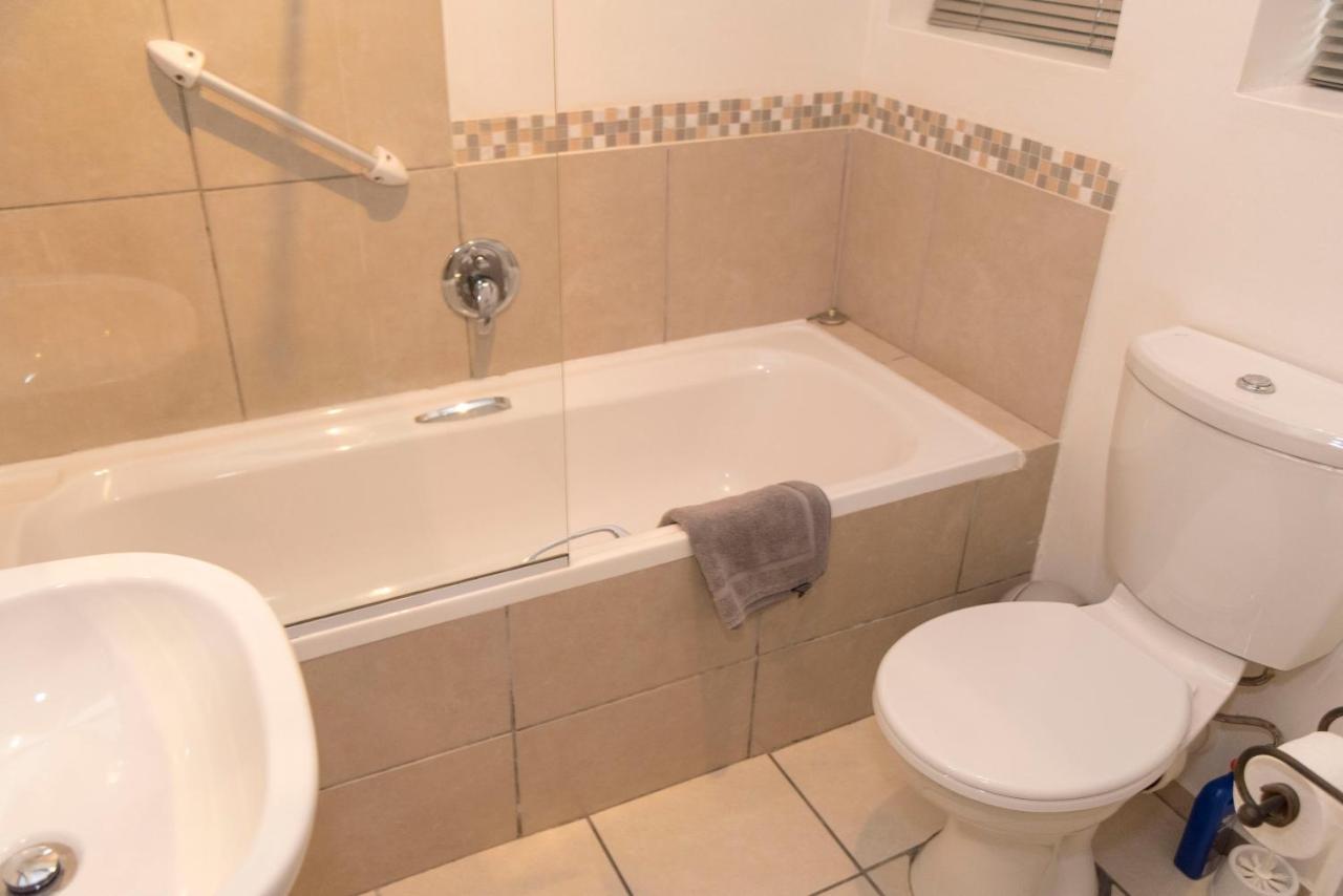Knysna Pocket Breaks Unit 19 Apartment Luaran gambar